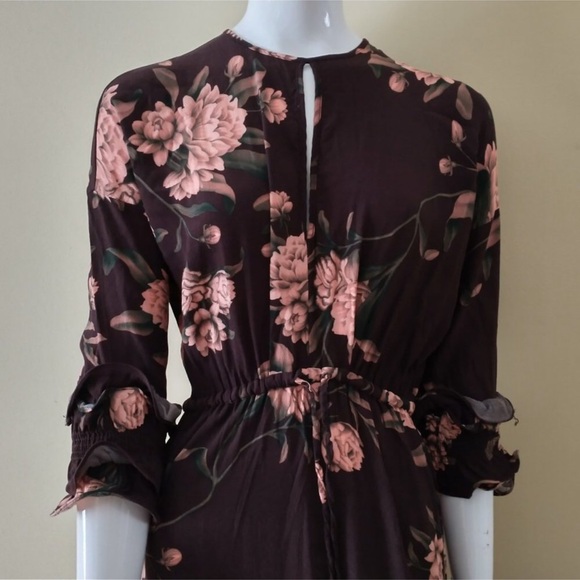 Johanna Ortiz at H&M ruffle midi dress - Picture 6 of 11